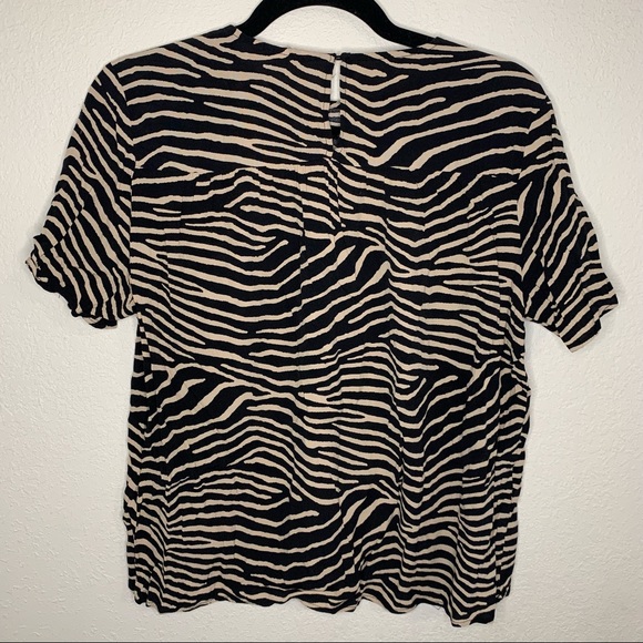 H&M Zebra Print Top - Picture 4 of 5